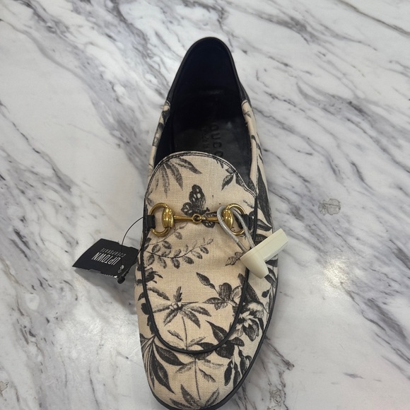 Floral Print Loafers - Black and Cream